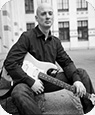 Musikschulen Allegro Düsseldorf -  Tobias Löber. Musiklehrer für Akustische, E- und B- Gitarre.